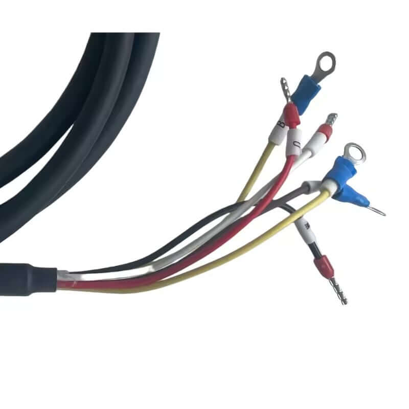 High-flex motion cable assembly with 4-pin and 2-pin connectors for industrial automation and motor control.