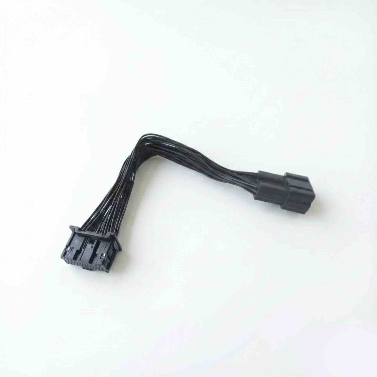 30-Pin 90980-12C62 Extension wire harness top view
