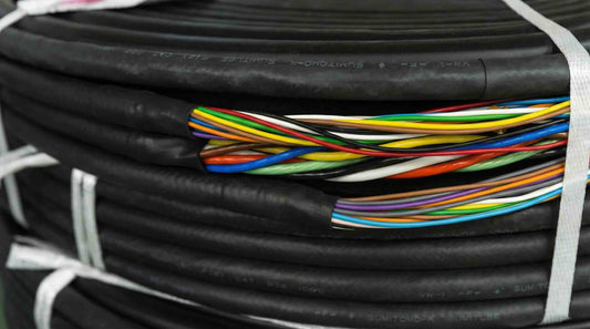 Choosing the Right Wire Insulation: PVC vs. PTFE vs. Silicone