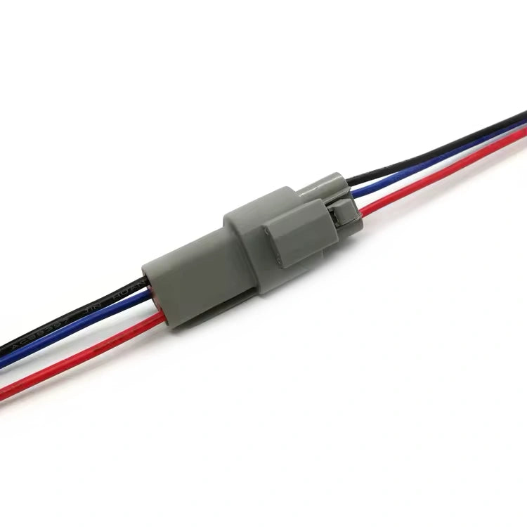 Sealed Deutsch DT 3-pin harness rated 13 A per contact, 500 V, IP68/IP69K, -55 to +125 °C.
