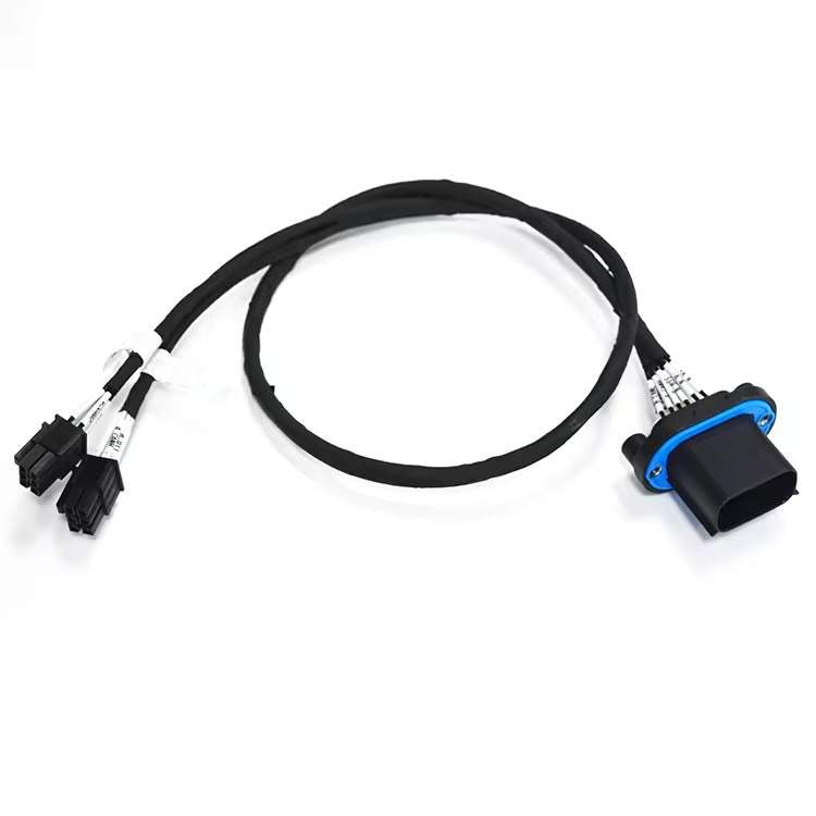 Full view of S4-J18ZY-AH-B panel mount connector to dual 6-pin 39-03-9062 power harness.